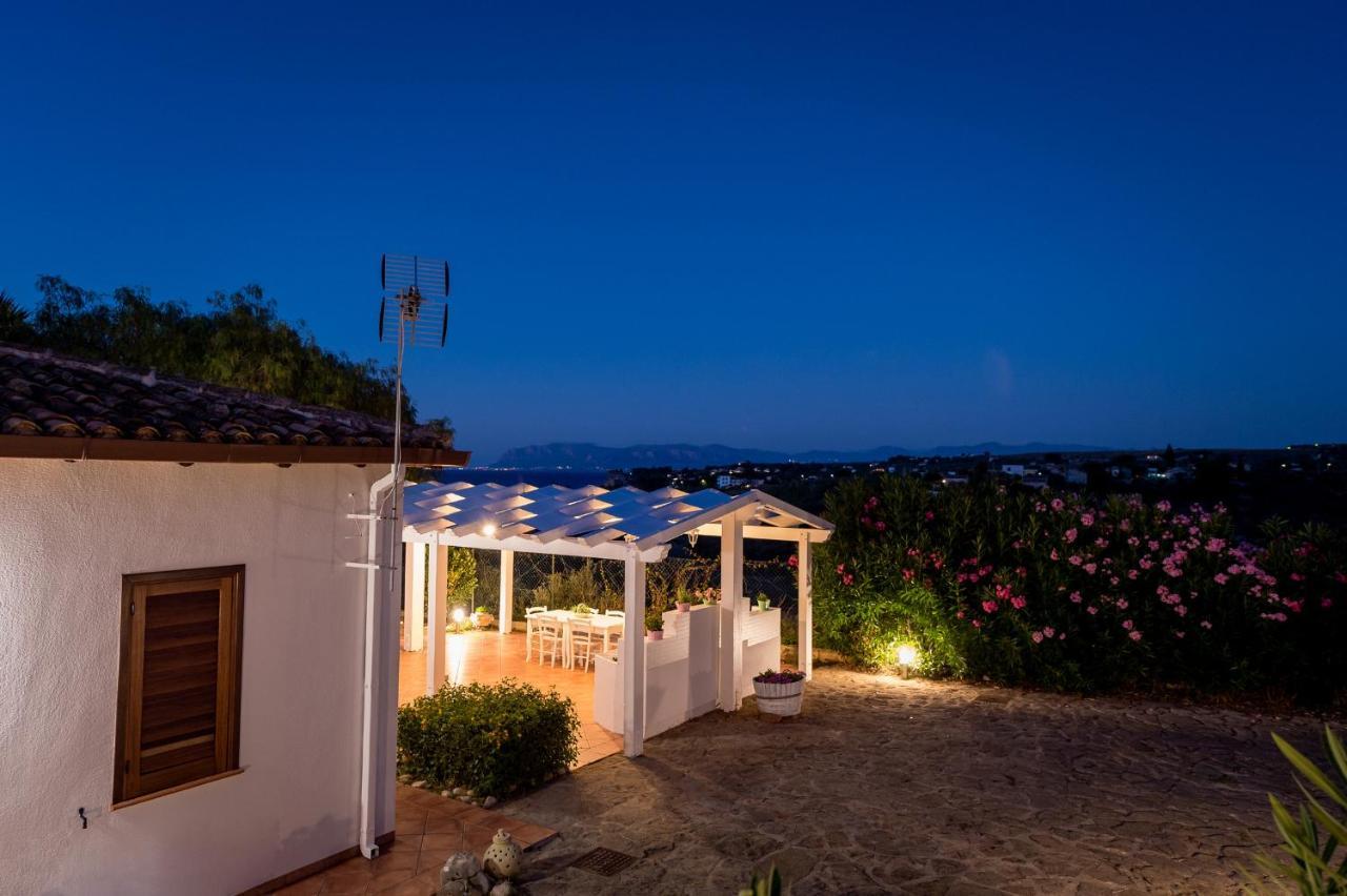Nuova Villa Intera Guidaloca スコペッロ エクステリア 写真