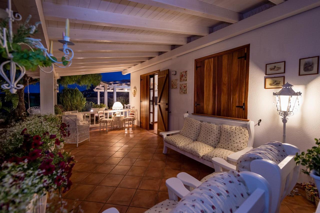 Nuova Villa Intera Guidaloca スコペッロ エクステリア 写真